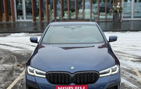 BMW 5 серия, 2020 год, 4 200 000 рублей, 2 фотография