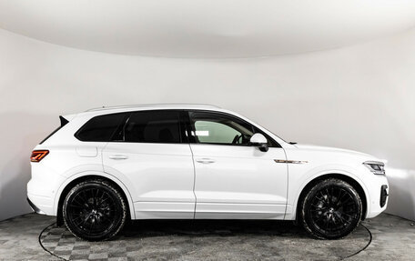 Volkswagen Touareg III, 2018 год, 3 999 000 рублей, 5 фотография