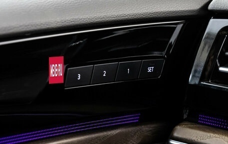 Volkswagen Touareg III, 2018 год, 3 999 000 рублей, 24 фотография