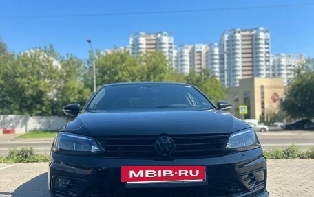 Volkswagen Jetta VI, 2017 год, 2 250 000 рублей, 2 фотография