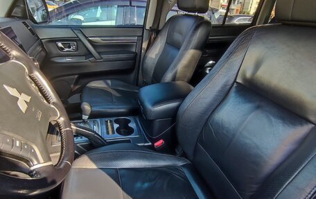 Mitsubishi Pajero IV, 2011 год, 2 300 000 рублей, 7 фотография