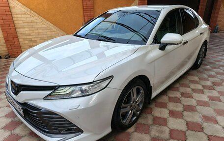 Toyota Camry, 2021 год, 3 249 000 рублей, 4 фотография