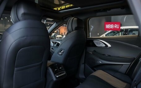 CheryExeed TXL, 2025 год, 3 930 000 рублей, 10 фотография
