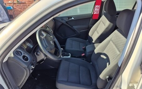 Volkswagen Tiguan I, 2010 год, 1 300 000 рублей, 10 фотография