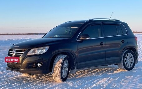 Volkswagen Tiguan I, 2009 год, 750 000 рублей, 2 фотография