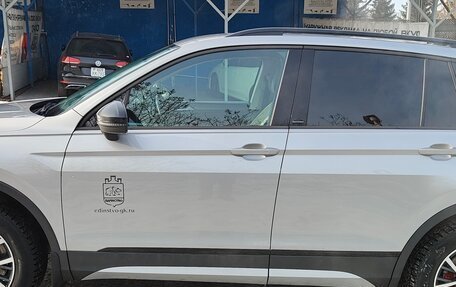 Volkswagen Tiguan II, 2020 год, 3 000 000 рублей, 5 фотография