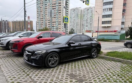 Mercedes-Benz C-Класс, 2018 год, 3 100 000 рублей, 16 фотография