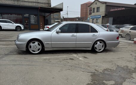 Mercedes-Benz E-Класс, 2000 год, 850 000 рублей, 5 фотография