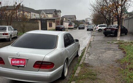 Mercedes-Benz E-Класс, 2000 год, 850 000 рублей, 4 фотография