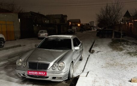 Mercedes-Benz E-Класс, 2000 год, 850 000 рублей, 6 фотография