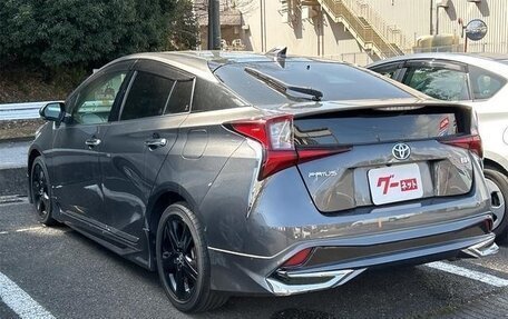Toyota Prius IV XW50, 2022 год, 1 890 099 рублей, 4 фотография