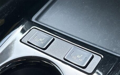 Toyota Prius IV XW50, 2022 год, 1 890 099 рублей, 19 фотография