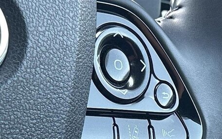 Toyota Prius IV XW50, 2022 год, 1 890 099 рублей, 12 фотография