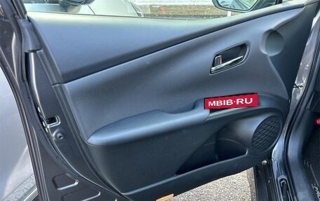 Toyota Prius IV XW50, 2022 год, 1 890 099 рублей, 24 фотография