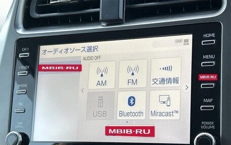 Toyota Prius IV XW50, 2022 год, 1 890 099 рублей, 17 фотография