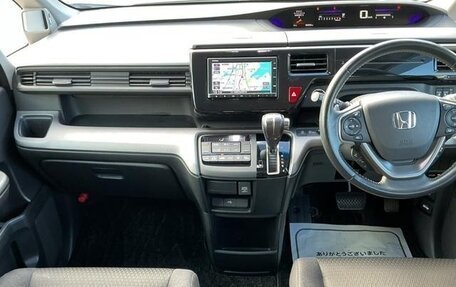 Honda Stepwgn IV, 2022 год, 2 139 099 рублей, 7 фотография