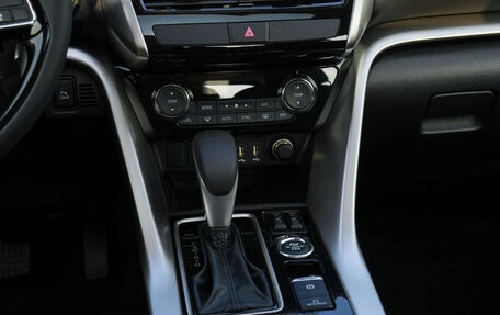 Mitsubishi Eclipse Cross, 2025 год, 3 050 000 рублей, 11 фотография