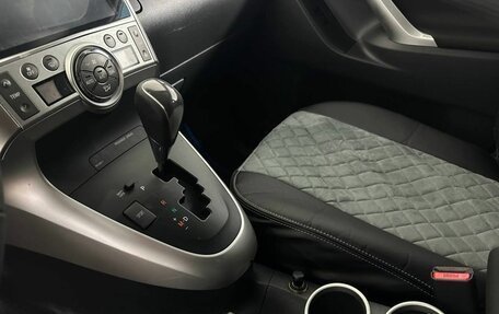 Toyota Verso I, 2011 год, 940 000 рублей, 13 фотография