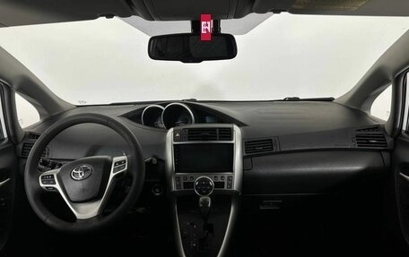 Toyota Verso I, 2011 год, 940 000 рублей, 7 фотография