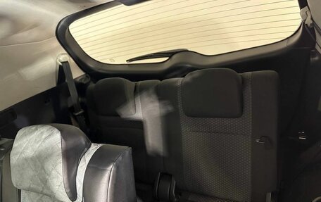 Toyota Verso I, 2011 год, 940 000 рублей, 18 фотография