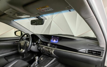 Lexus ES VII, 2016 год, 2 745 000 рублей, 12 фотография