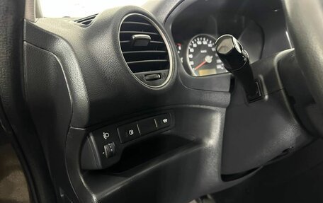 KIA Carens III (RP), 2009 год, 680 000 рублей, 9 фотография