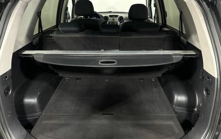 KIA Carens III (RP), 2009 год, 680 000 рублей, 18 фотография