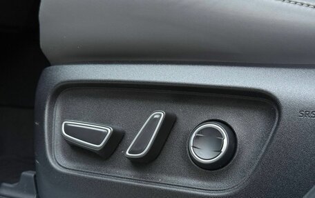 Toyota RAV4, 2025 год, 4 700 000 рублей, 21 фотография