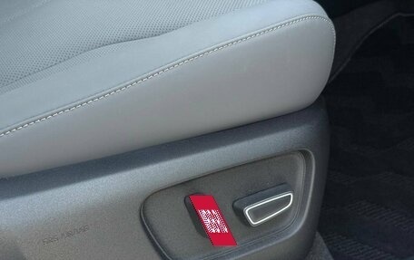 Toyota RAV4, 2025 год, 4 700 000 рублей, 25 фотография