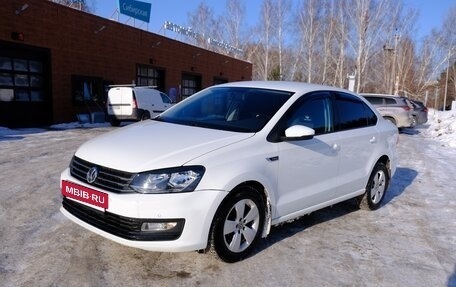 Volkswagen Polo VI (EU Market), 2019 год, 1 375 000 рублей, 2 фотография