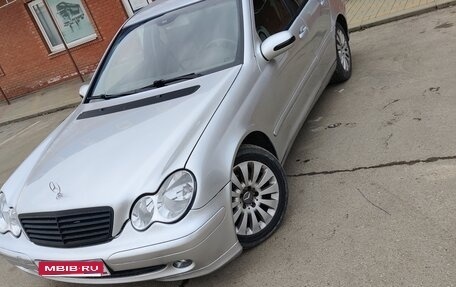 Mercedes-Benz C-Класс, 2002 год, 535 000 рублей, 1 фотография