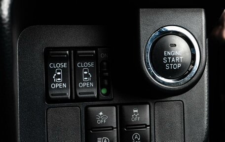 Toyota Tank I, 2019 год, 1 449 000 рублей, 17 фотография