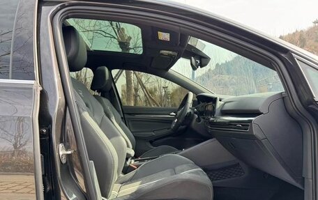 Volkswagen Golf VIII, 2022 год, 1 460 000 рублей, 10 фотография