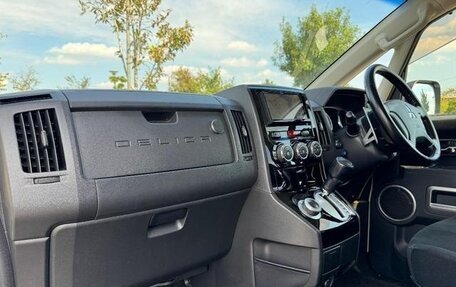 Mitsubishi Delica D:5 I, 2019 год, 2 030 000 рублей, 11 фотография