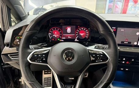 Volkswagen Golf VIII, 2022 год, 1 450 000 рублей, 13 фотография