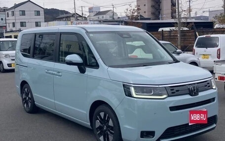 Honda Stepwgn, 2022 год, 1 810 978 рублей, 1 фотография