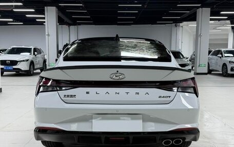 Hyundai Elantra, 2023 год, 1 350 000 рублей, 5 фотография