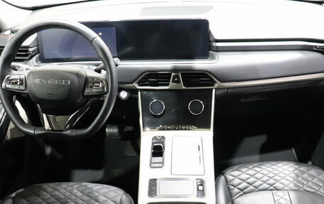 CheryExeed TXL, 2023 год, 2 340 000 рублей, 15 фотография