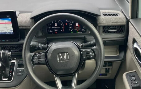 Honda Stepwgn, 2022 год, 1 810 978 рублей, 6 фотография