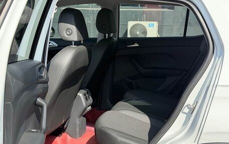 Volkswagen T-Cross I, 2023 год, 1 388 000 рублей, 9 фотография