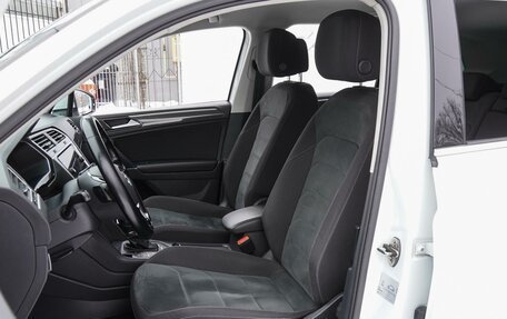 Volkswagen Tiguan II, 2017 год, 2 699 000 рублей, 10 фотография