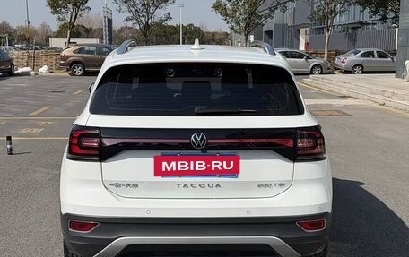 Volkswagen T-Cross I, 2023 год, 1 388 000 рублей, 6 фотография