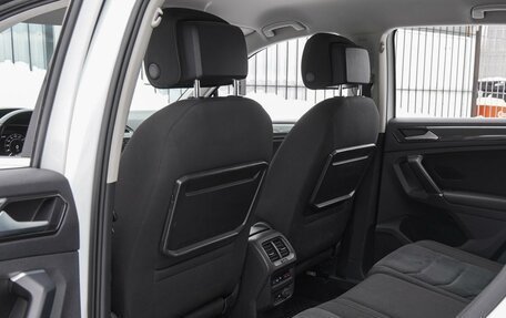 Volkswagen Tiguan II, 2017 год, 2 699 000 рублей, 11 фотография