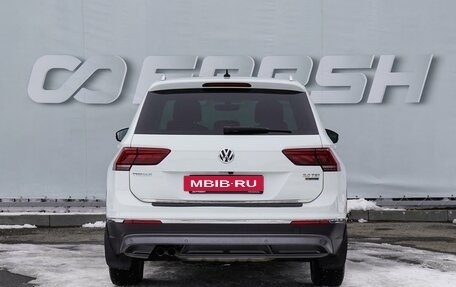 Volkswagen Tiguan II, 2017 год, 2 699 000 рублей, 4 фотография