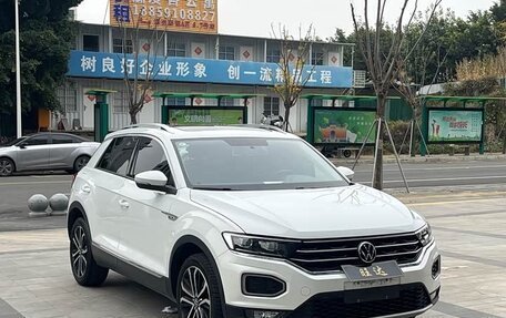 Volkswagen T-Cross I, 2022 год, 1 420 000 рублей, 1 фотография