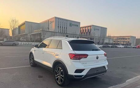 Volkswagen T-Roc I, 2022 год, 1 410 000 рублей, 5 фотография