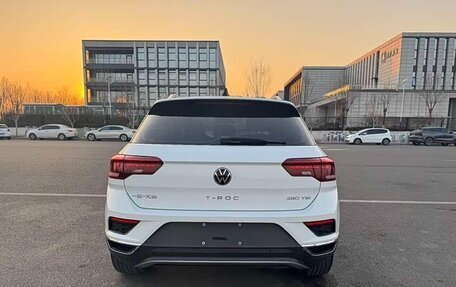 Volkswagen T-Roc I, 2022 год, 1 410 000 рублей, 7 фотография