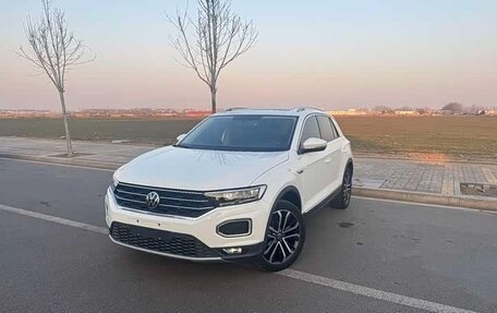 Volkswagen T-Roc I, 2022 год, 1 410 000 рублей, 3 фотография