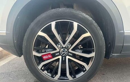 Volkswagen T-Roc I, 2022 год, 1 410 000 рублей, 15 фотография