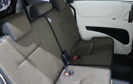 Toyota Sienta II, 2016 год, 1 270 000 рублей, 18 фотография